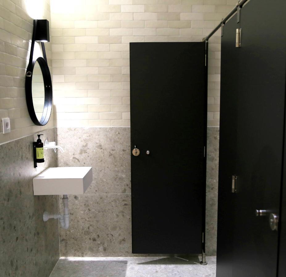 Uri Hostel Bilbao Rooms Bbi00060 Self Check In Ngoại thất bức ảnh